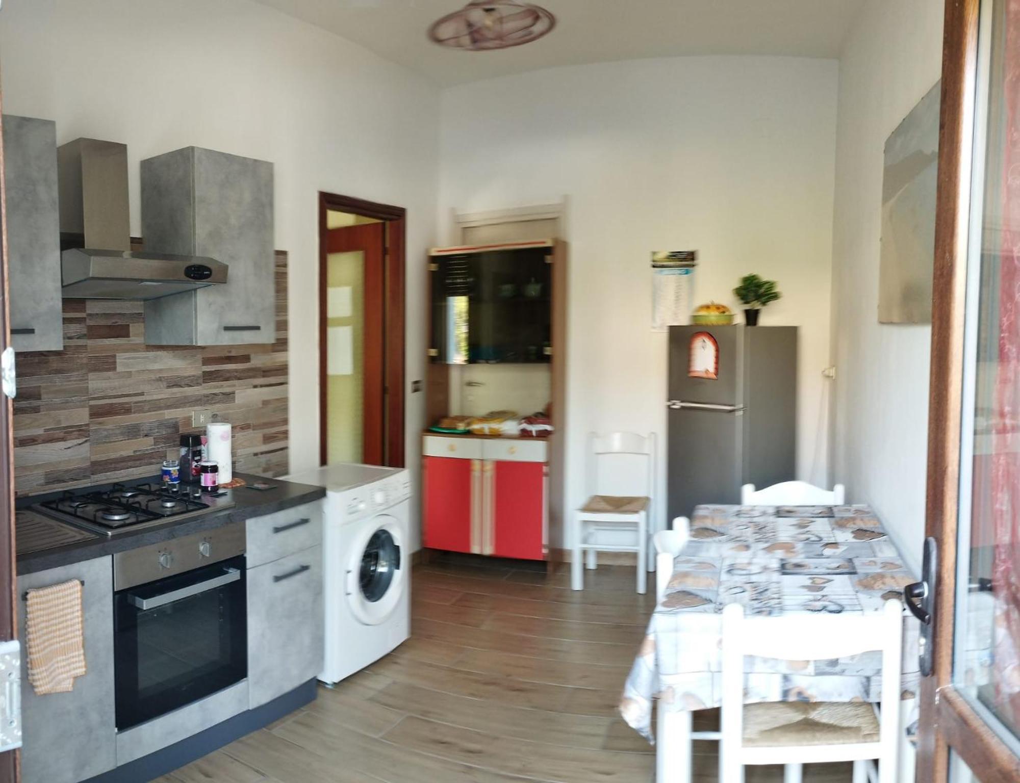 Il Bouganville Carbonia Extérieur photo